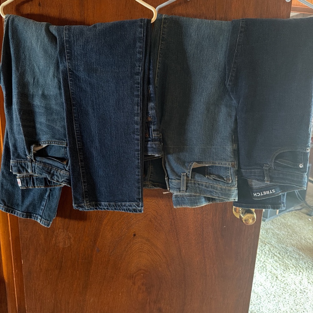 2 Dark and 2 Light Blue jeans